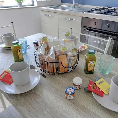 Διαμέρισμα Loft Capocci 37 - And *